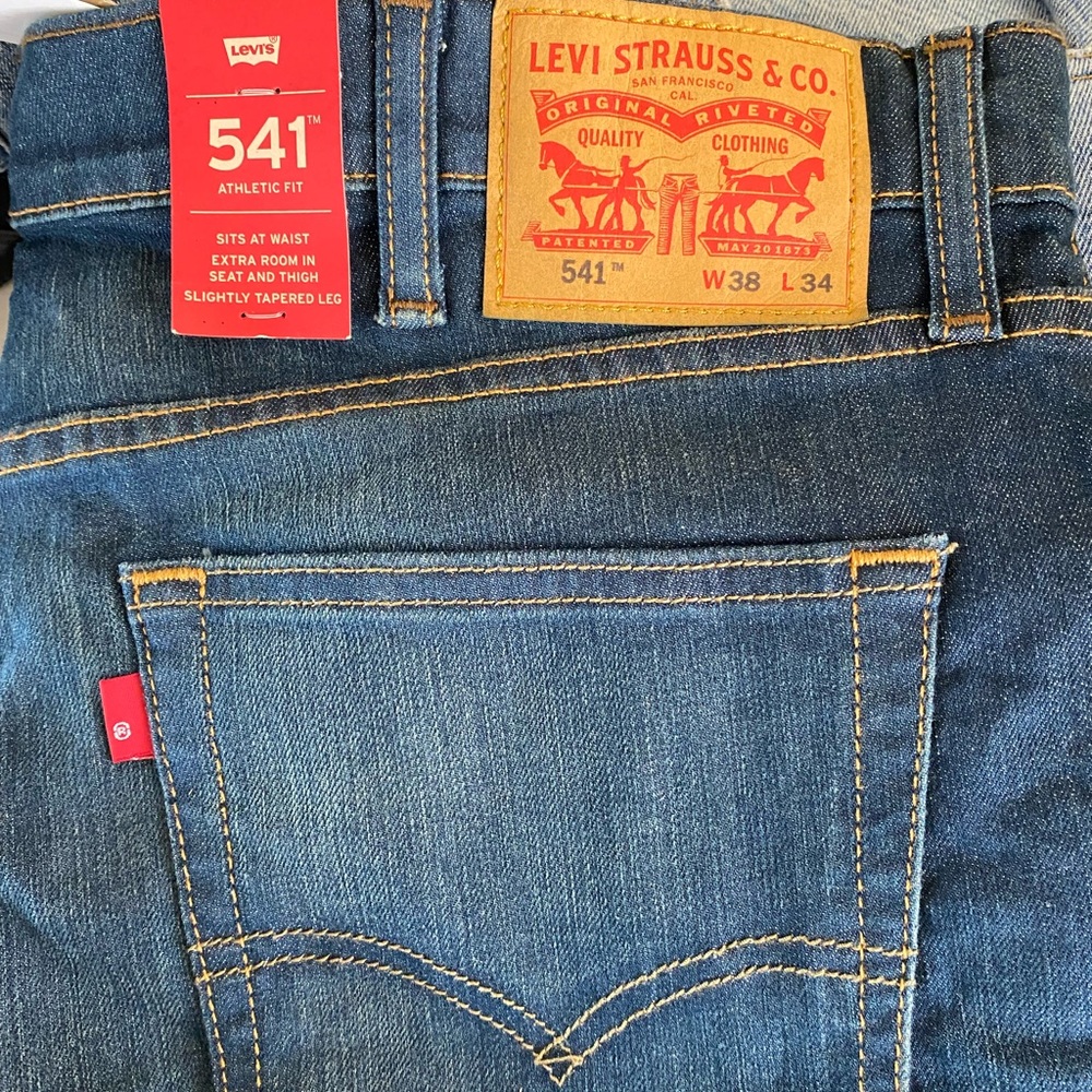 Levi’s 541 Jeans